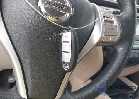 2016 Nissan Rogue Sv z USA, uszkodzony, nr VIN KNMAT2MV4GP665451